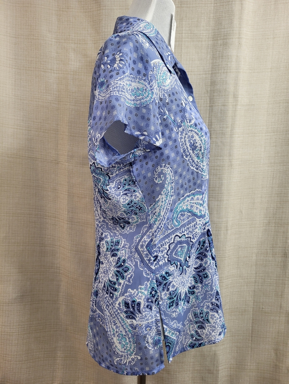 Emma James Women's Button Up Blouse Short Sleeve Blue Paisley Floral Size 10 - Picture 4 of 12